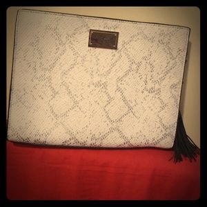 Victoria secret purse